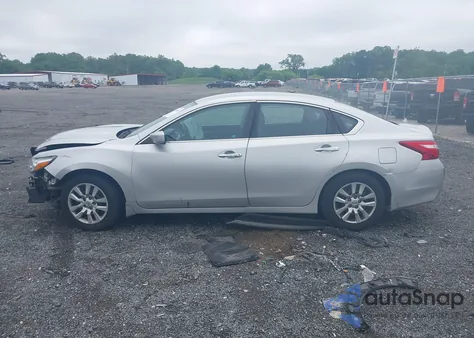 2016 Nissan Altima 2.5 S z USA, uszkodzony, nr VIN 1N4AL3AP4GC159899